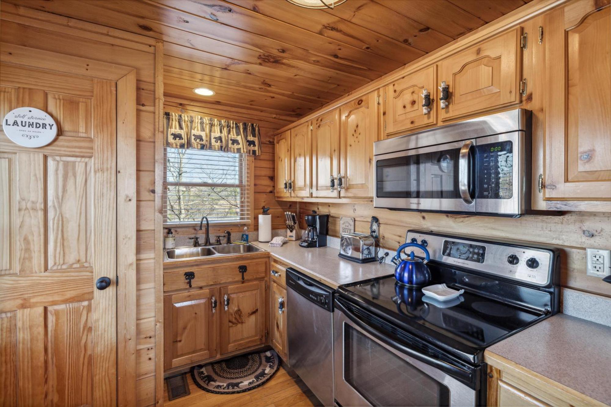 A Piece Of Heaven Is A Wonderful Dog-friendly 2 Bedroom In Starr Crest Resort! Sevierville